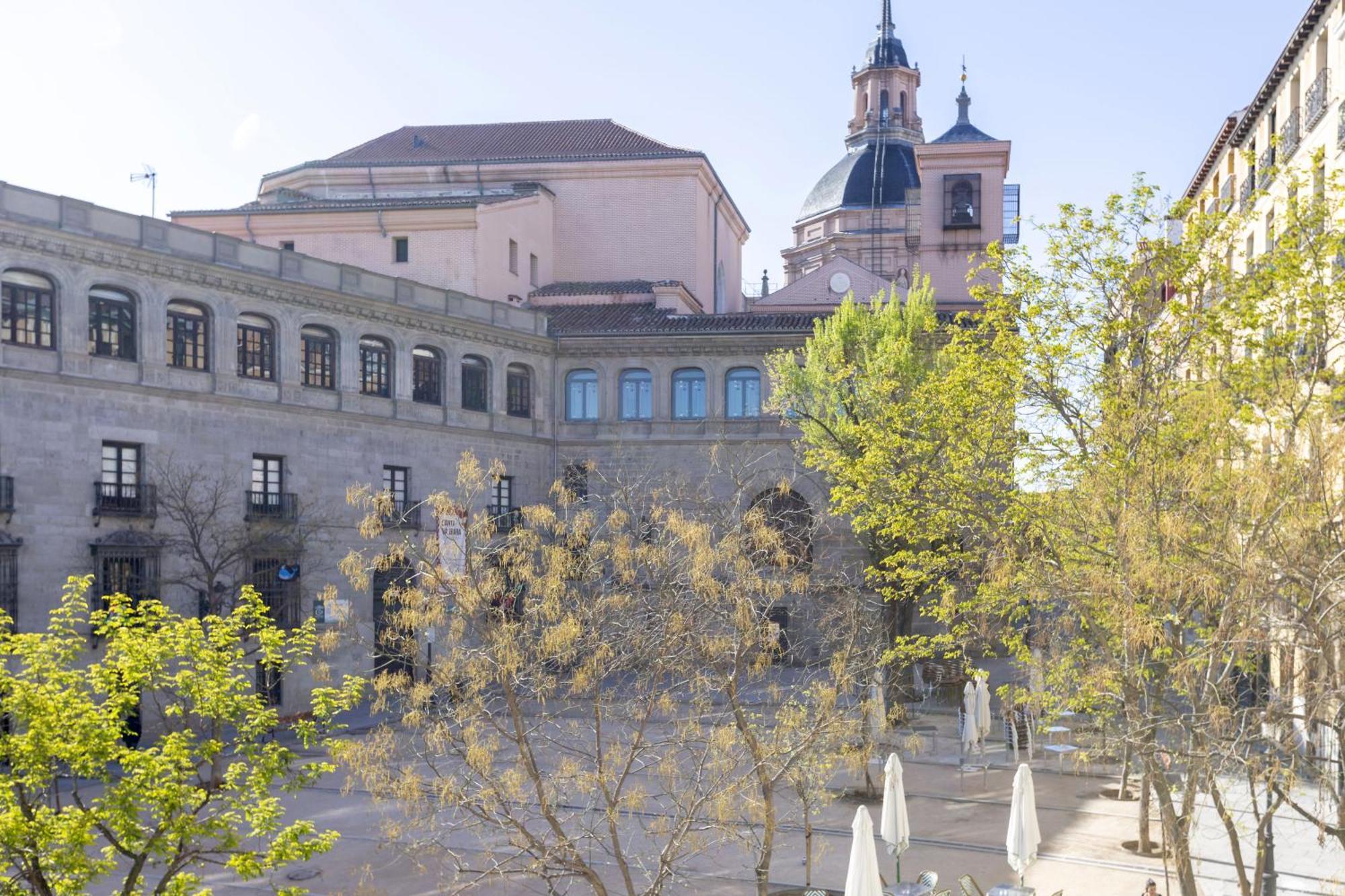 Precioso Apt En La Plaza De La Paja Latina Madrid Extérieur photo