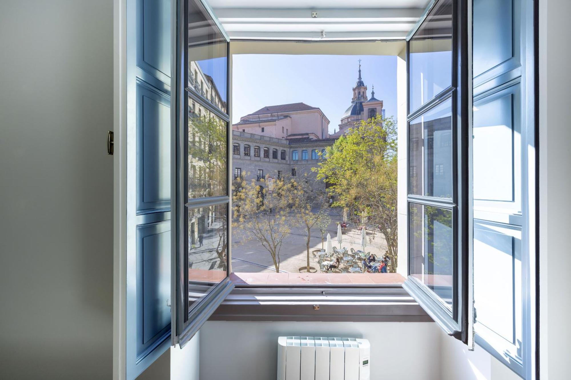 Precioso Apt En La Plaza De La Paja Latina Madrid Extérieur photo