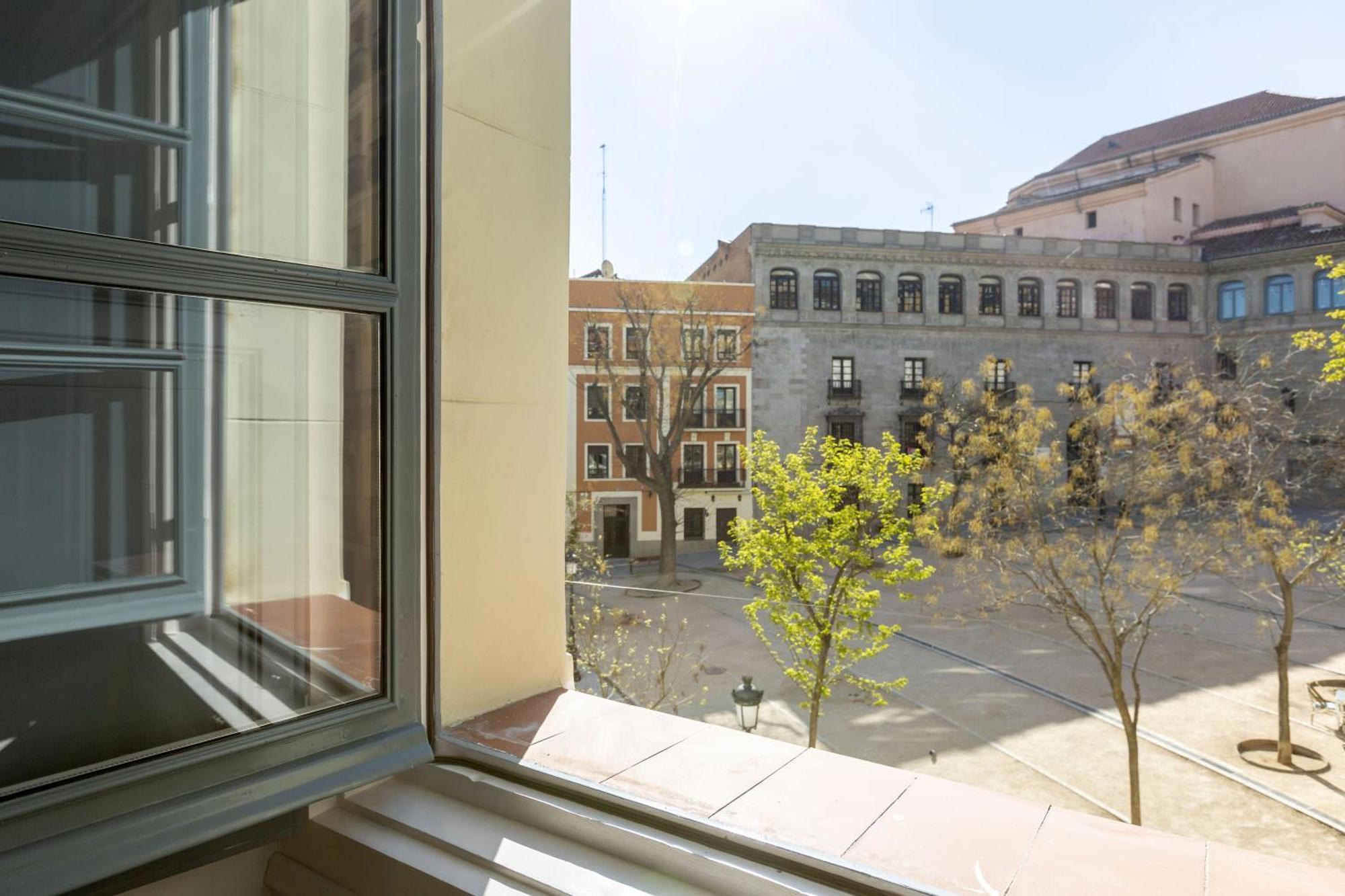 Precioso Apt En La Plaza De La Paja Latina Madrid Extérieur photo