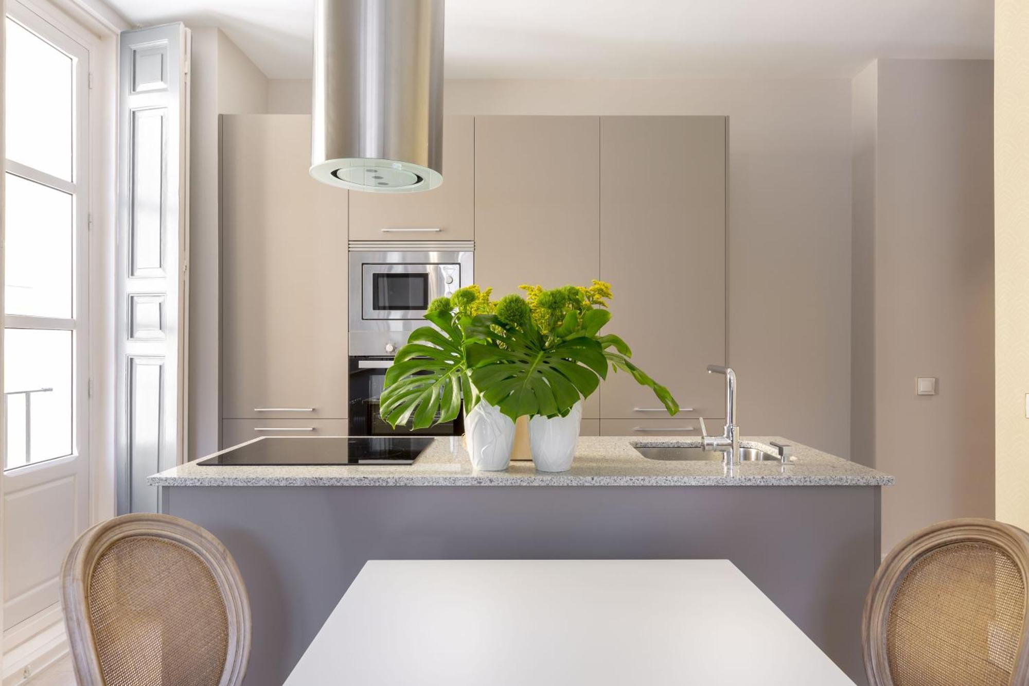Precioso Apt En La Plaza De La Paja Latina Madrid Extérieur photo